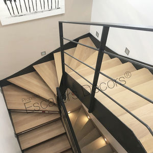 halbgewendelte Treppe 1