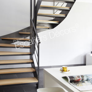 halbgewendelte Treppe 1