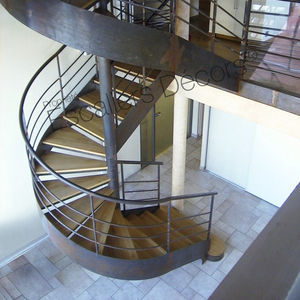 halbgewendelte Treppe 1