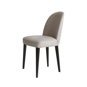 moderner Stuhl 1