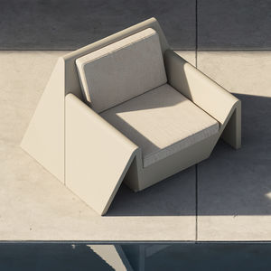 moderner Sessel 1