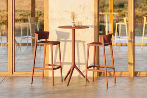 moderner Barhocker 1