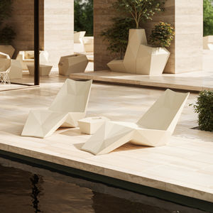 Sonnenliege / originelles Design 1
