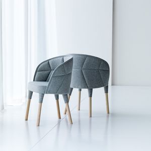 moderner Stuhl 1