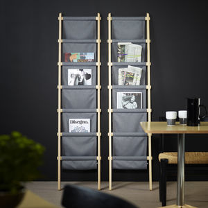 Regal für Zeitschriften 1