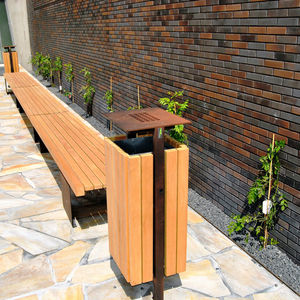 Park-Abfallbehälter / Stahl / aus Laubholz / modern