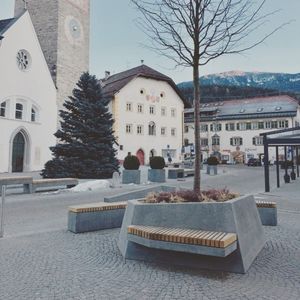 moderne Bank für den öffentlichen Raum