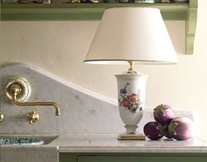 Tischlampe 1