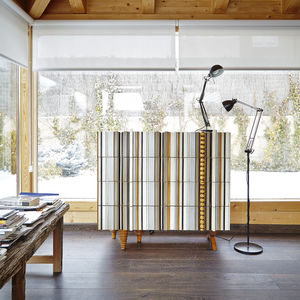 moderne Kommode / lackiertes Holz / nach Maß / mehrfarbig