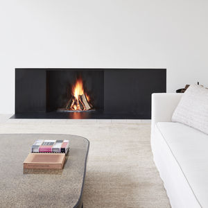 Holzkamin / modern / offene Feuerstelle / Einbau