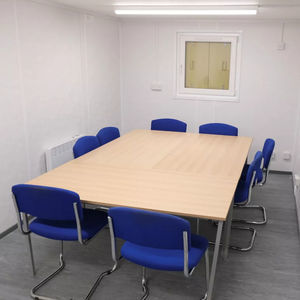 Containeranlage für Büro