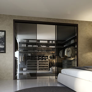 Begehbarer Kleiderschrank / Eck