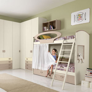 weißes Kinderzimmer