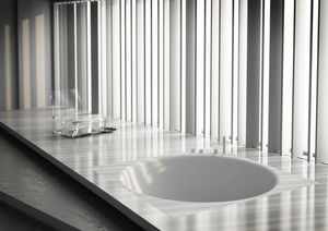 quadratische Badewanne 1