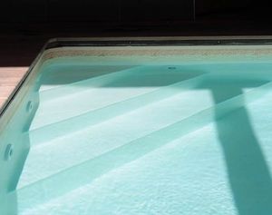Schwimmbad Treppe