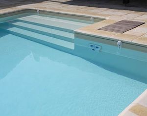 Schwimmbadtreppe 1