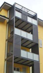 Schiebe-Fensterladen