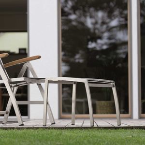 moderner Hocker