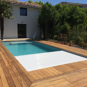 Latten-Poolabdeckung 1