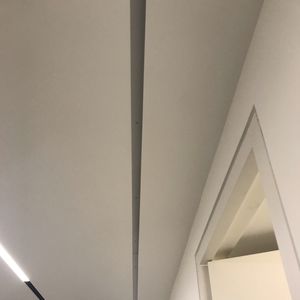 deckenmontierter Luftdiffusor / linear / Schlitz