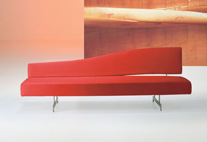 modernes Sofa / Holz / Stahl / Stoff
