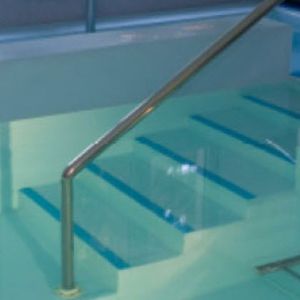 Schwimmbadtreppe 1
