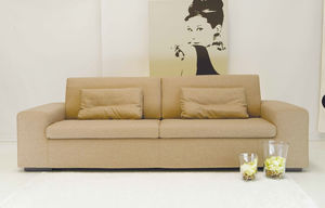 klassisches Sofa 1