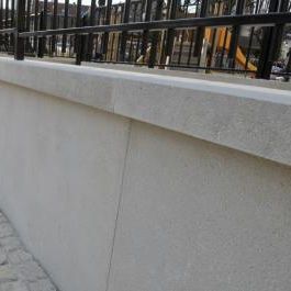 Gartenzaun / Platten / Beton