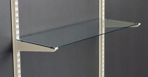 wandmontiertes Regal 1