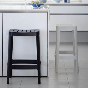 moderner Barhocker / Aluminium / Stapel / Garten