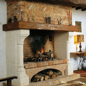 Holzkamin 1