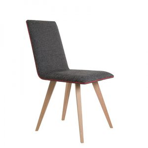 moderner Stuhl