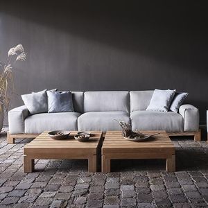 moderner Couchtisch