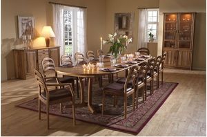 Esstisch / skandinavisches Design