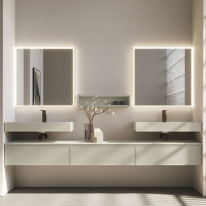 moderner Badezimmer-Schrank