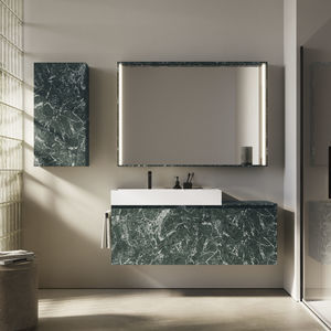 moderner Badezimmer-Schrank