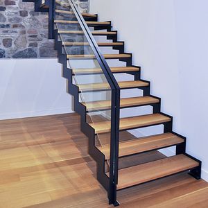 gerade Treppe