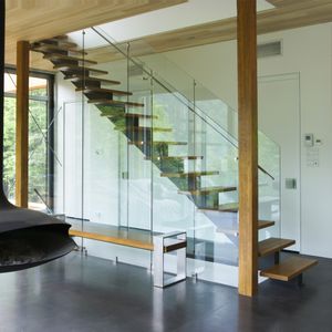 gerade Treppe 1