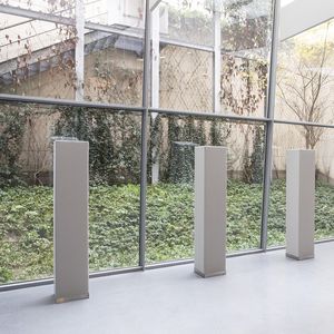 Akustische Schallwand / Stahl / Schaumstoff / freistehend / rechteckig