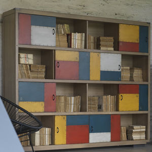 klassische Bibliothek / Holz