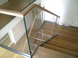 gerade Treppe