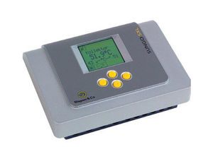 wandmontierter Heizungsregler 1