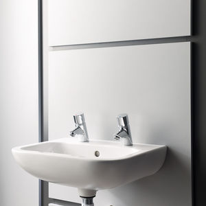 Installationselement für Wand-Waschbecken