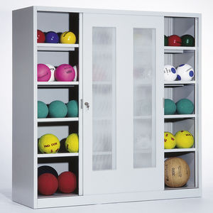 Lagerschrank für Sportausstattung