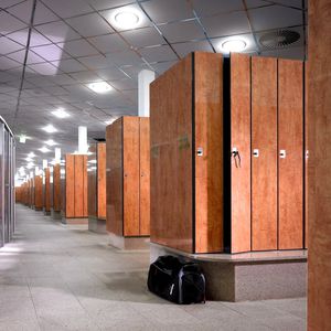Stahl-Garderobenschrank / für öffentliche Einrichtungen / für Sportanlagen / für industrielle Nutzung