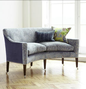 klassisches Sofa