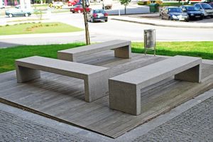 moderne Bank für den öffentlichen Raum 1