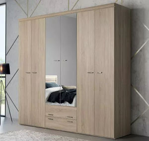 moderner Kleiderschrank