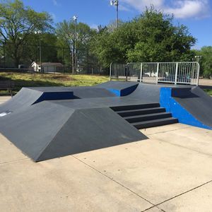 Halbpyramide für Skateparks 1