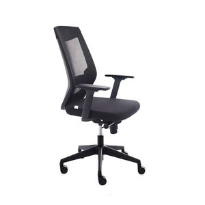 moderner Stuhl 1
